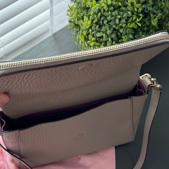 ♠️Kate Spade Gray purse - Picture 6 of 10